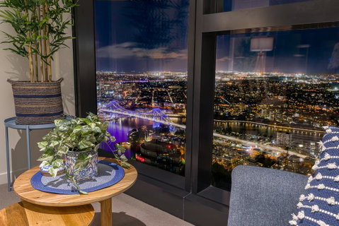Level 77 Skytower Retreat In CBD - Accommodation Fremantle 2