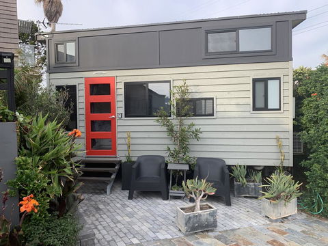 LH@LBH (Little House @ Little Blow Hole) - Accommodation Fremantle 0