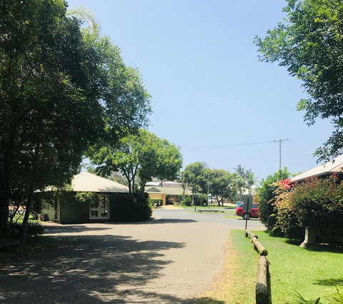 Lighthouse Beach Holiday Village - Accommodation Fremantle 2