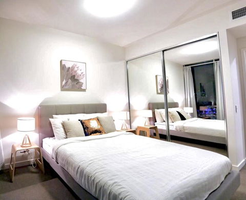 Lucid Apartment South Brisbane - Accommodation Fremantle 1