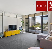 Luxe Furnished City Skyline Views - Accommodation Fremantle
