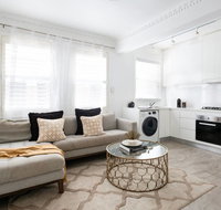Luxury Escape in Bellevue Hill Apartment - Accommodation Fremantle