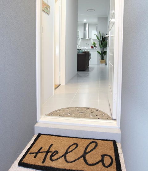 LUXURY HOUSE 10 MIN FROM BEACH WIFI+NETFLIX SLEEP 9 - Accommodation Fremantle 3
