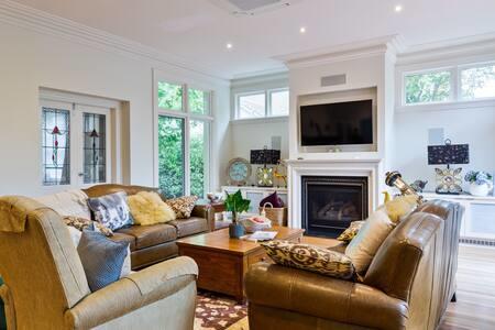 Luxury Inner-Melb 5 Brm Home, Close To Everything - Accommodation Fremantle 3