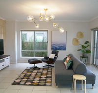 Luxury Waterfront Villa in Sanctuary Lakes - Accommodation Fremantle