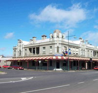 Madden's Commercial Hotel - Accommodation Fremantle