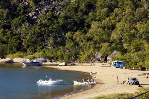 Maggies Beachfront Apt. 3 - Accommodation Fremantle 1