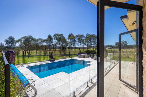 Mandalay Villas - Villa 1 - Accommodation Fremantle 0