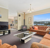 Manfield City Waterfront View Cottage - Accommodation Fremantle