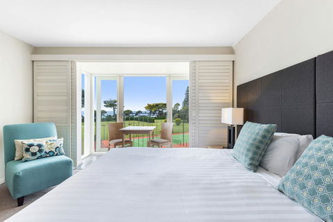 Mantra Lorne - Accommodation Fremantle 3