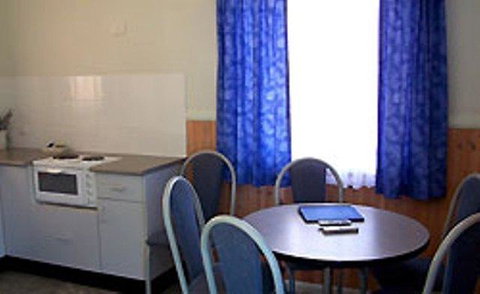 Marina Holiday Park - Accommodation Fremantle 2