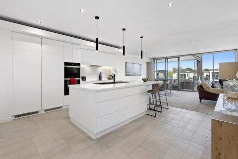 MARINA VIEW - Accommodation Fremantle 0