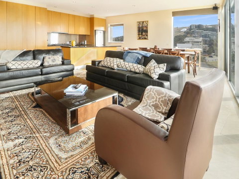 MarkII 4 West - Accommodation Fremantle 3