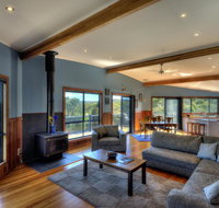 Mayakitana - Overlooking the golf course - Accommodation Fremantle