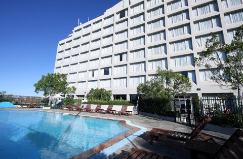 Mercure Sydney Parramatta - Accommodation Fremantle 1