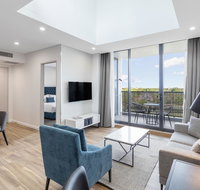 Meriton Suites Coward Street Mascot - Accommodation Fremantle