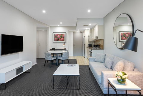 Meriton Suites North Ryde - Accommodation Fremantle 2