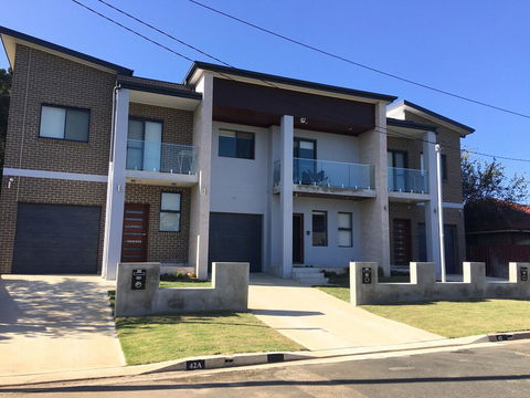 Minto Lodge - Accommodation Fremantle 0