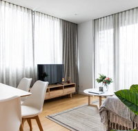 Modern And Trendy 2 Bedroom Apartment In Lovely Southbank - Accommodation Fremantle
