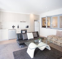 Modern Executive Apartment  Braddon 1BR Wine Wifi Secure Parking Canberra - Accommodation Fremantle