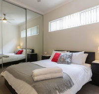 Modern Neat Convenient Apartment Close to Airport - Accommodation Fremantle