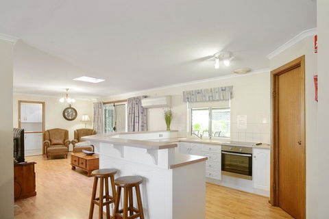 Moonta Bay Accommodation - Accommodation Fremantle 3