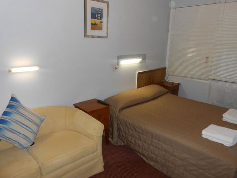 Mount View Motel - Accommodation Fremantle 0