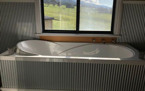 Mountain Grass Lodge (2 Bedroom) - Accommodation Fremantle 3