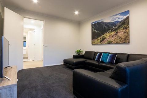 Mountain Mist Retreat - 6 Bedrooms - Accommodation Fremantle 2