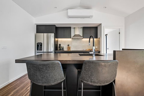 Mr Smith - Accommodation Fremantle 2