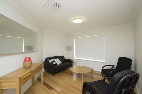 Mt Pleasant Short Stay - Accommodation Fremantle 3