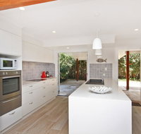 Mudjimba Sands Mudjimba Pet Friendly BOND 500 LINEN INCLUDED WIFI - Accommodation Fremantle