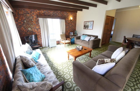 Muller's Cottage At Hat Head (Pet Friendly) - Accommodation Fremantle 0