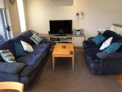 MURRAY GRANGE VILLA 4 - Accommodation Fremantle 1
