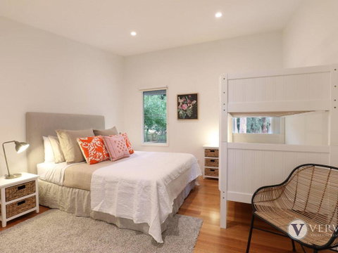Myers Road Retreat Plus Guest House - Accommodation Fremantle 2