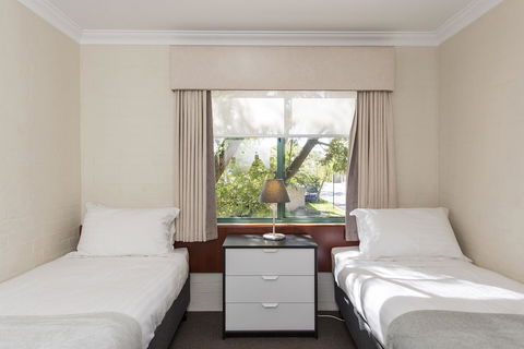 Subiaco Village 30 - Accommodation Fremantle 18