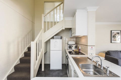 Subiaco Village 30 - Accommodation Fremantle 21