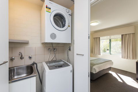 Subiaco Village 30 - Accommodation Fremantle 5