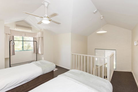 Subiaco Village 30 - Accommodation Fremantle 22