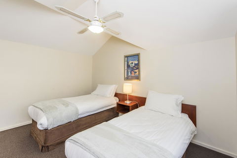 Subiaco Village 30 - Accommodation Fremantle 23