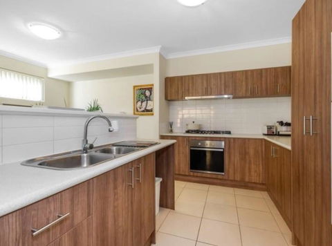 Holiday Home Near Perth City / Airport / Stadium / Casino - Accommodation Fremantle 4