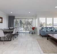 Cottesloe Beach House II - Accommodation Fremantle