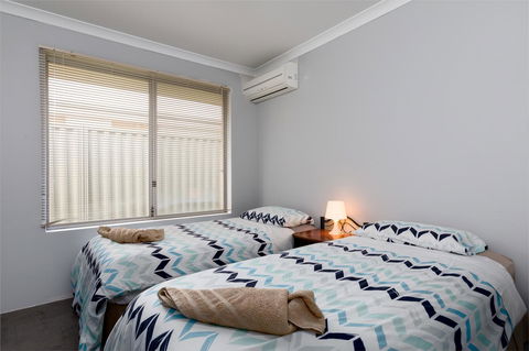 Rainbow Dream House - Accommodation Fremantle 15