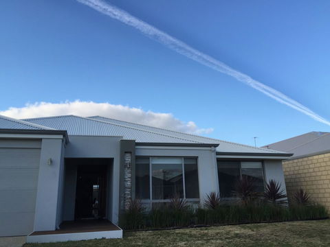 Rainbow Dream House - Accommodation Fremantle 28