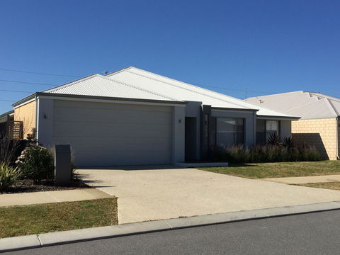 Rainbow Dream House - Accommodation Fremantle 27