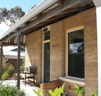 Hotham Ridge Winery and Cottages - Accommodation Fremantle
