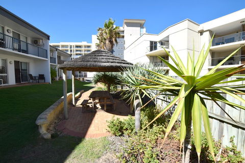 West Beach Lagoon 202 - Quiet & Ground Floor! - Accommodation Fremantle 15