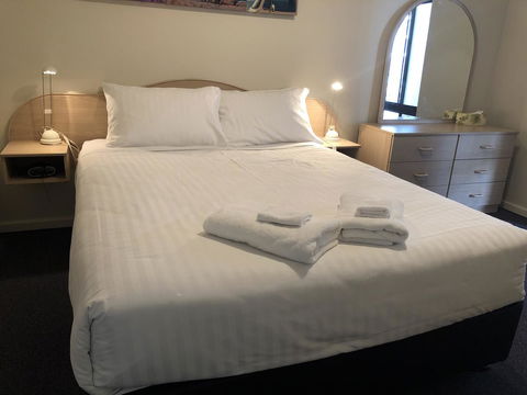West Beach Lagoon 202 - Quiet & Ground Floor! - Accommodation Fremantle 3