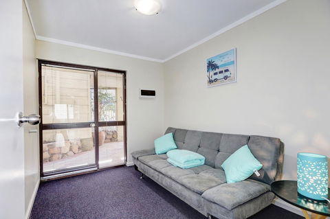 West Beach Lagoon 202 - Quiet & Ground Floor! - Accommodation Fremantle 5