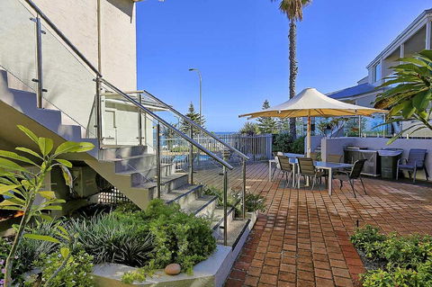 Beachfront @ Scarbs - Accommodation Fremantle 4